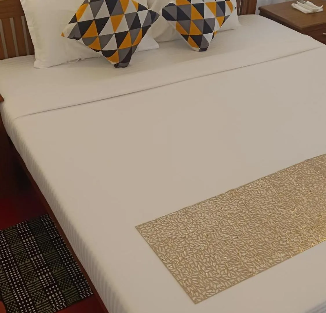 Aidens Homestay 마라리쿨람