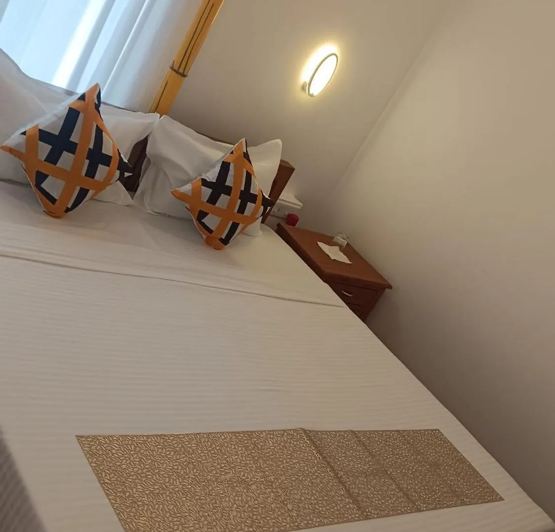 Aidens Homestay 마라리쿨람